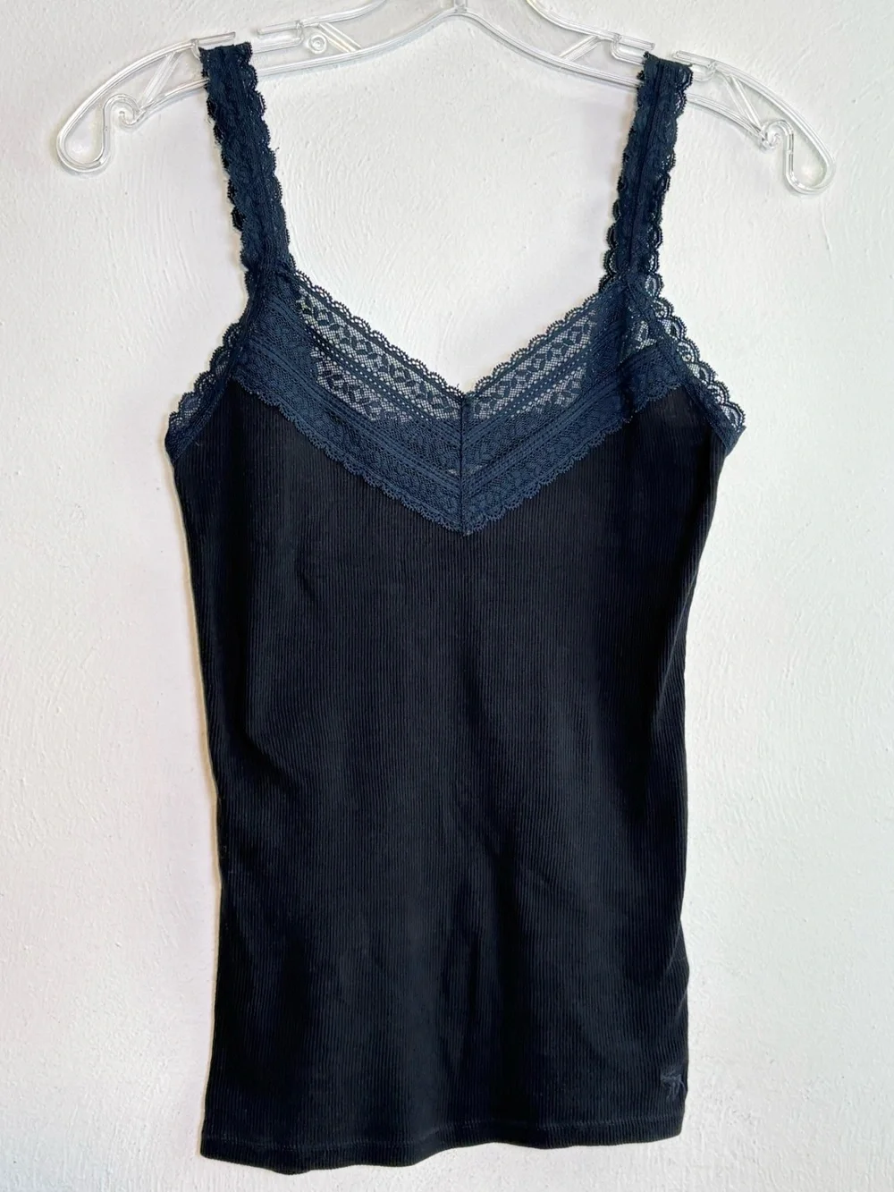 Vintage Y2K Abercrombie & Fitch 2000s Lace Trim Ribbed Cami Tank Top - Picture 3 of 15